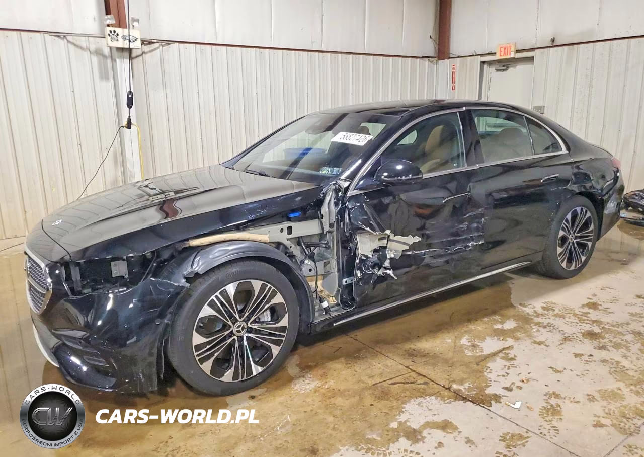2025 Mercedes-Benz E 450 4Matic – zdjęcie 1 z 13