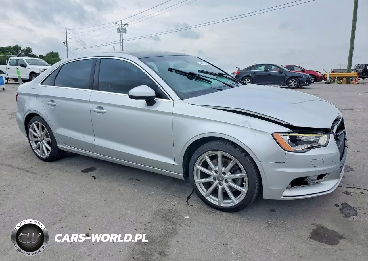 2015 Audi A3 Premium Plus VIN:WAUCCGFF1F1020654 - 4
