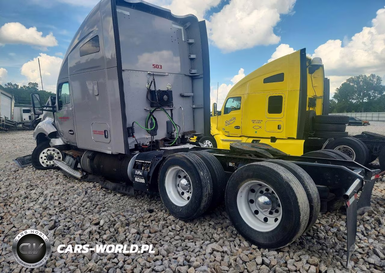 2016 Kenworth T680 VIN:1XKYD49X1GJ458864 - 2