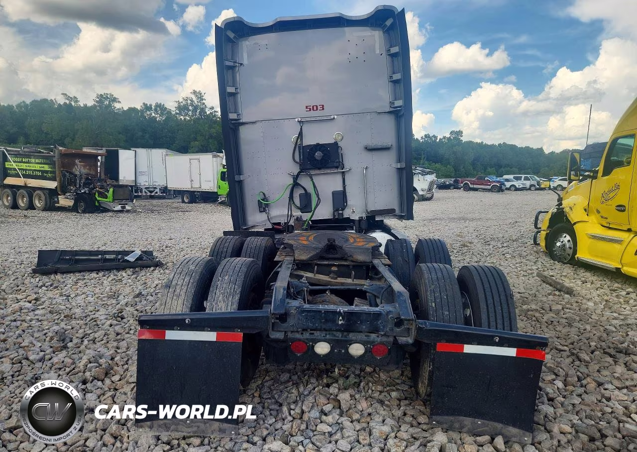 2016 Kenworth T680 VIN:1XKYD49X1GJ458864 - 6