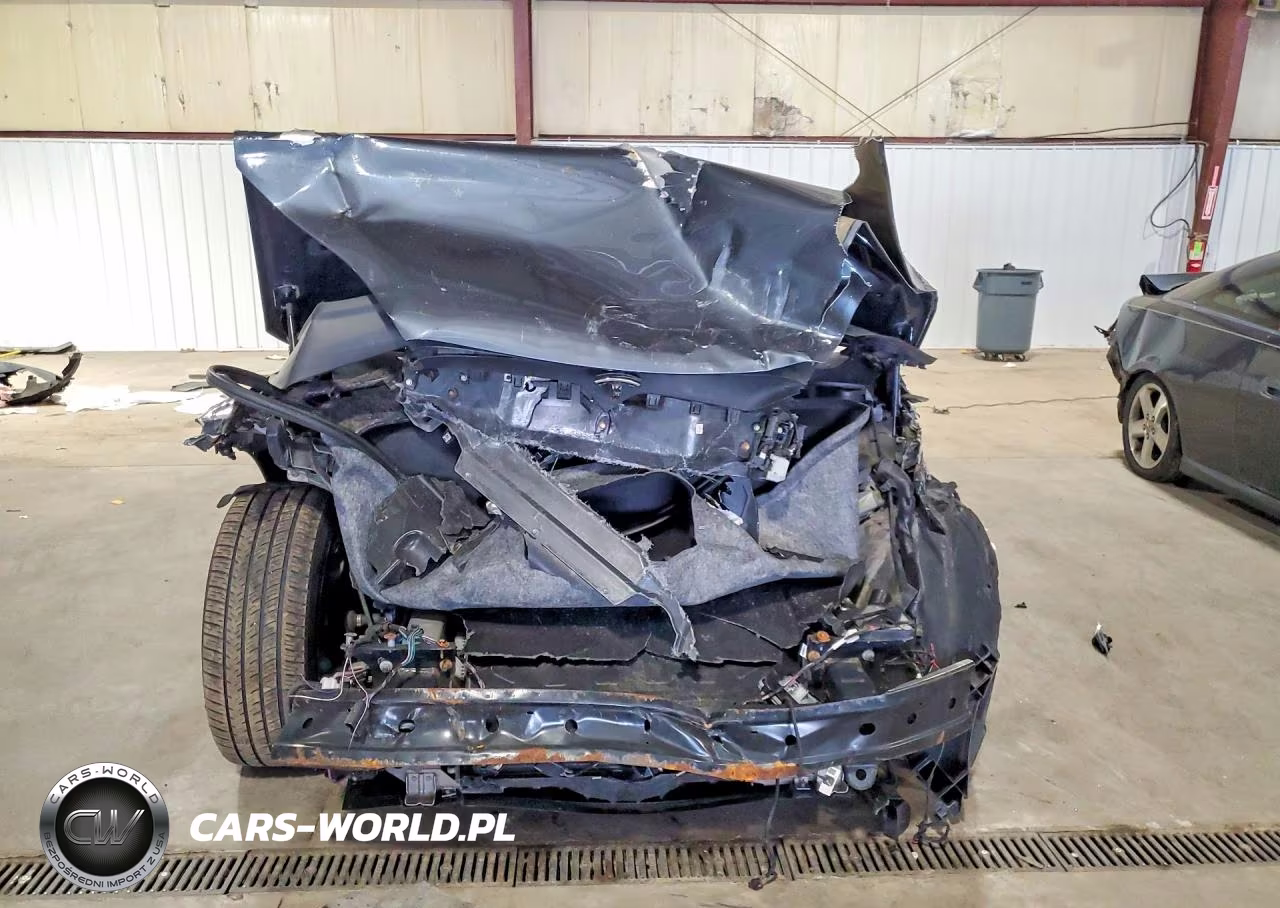 2019 Tesla Model X VIN:5YJXCBE46KF211656 - 5