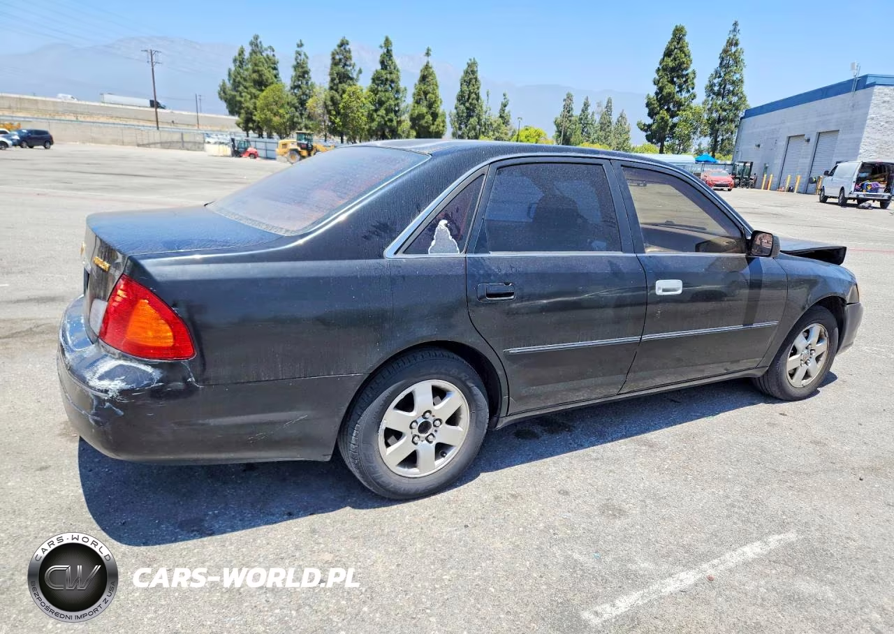 2000 Toyota Avalon Xls VIN:4T1BF28B2YU073752 - 3