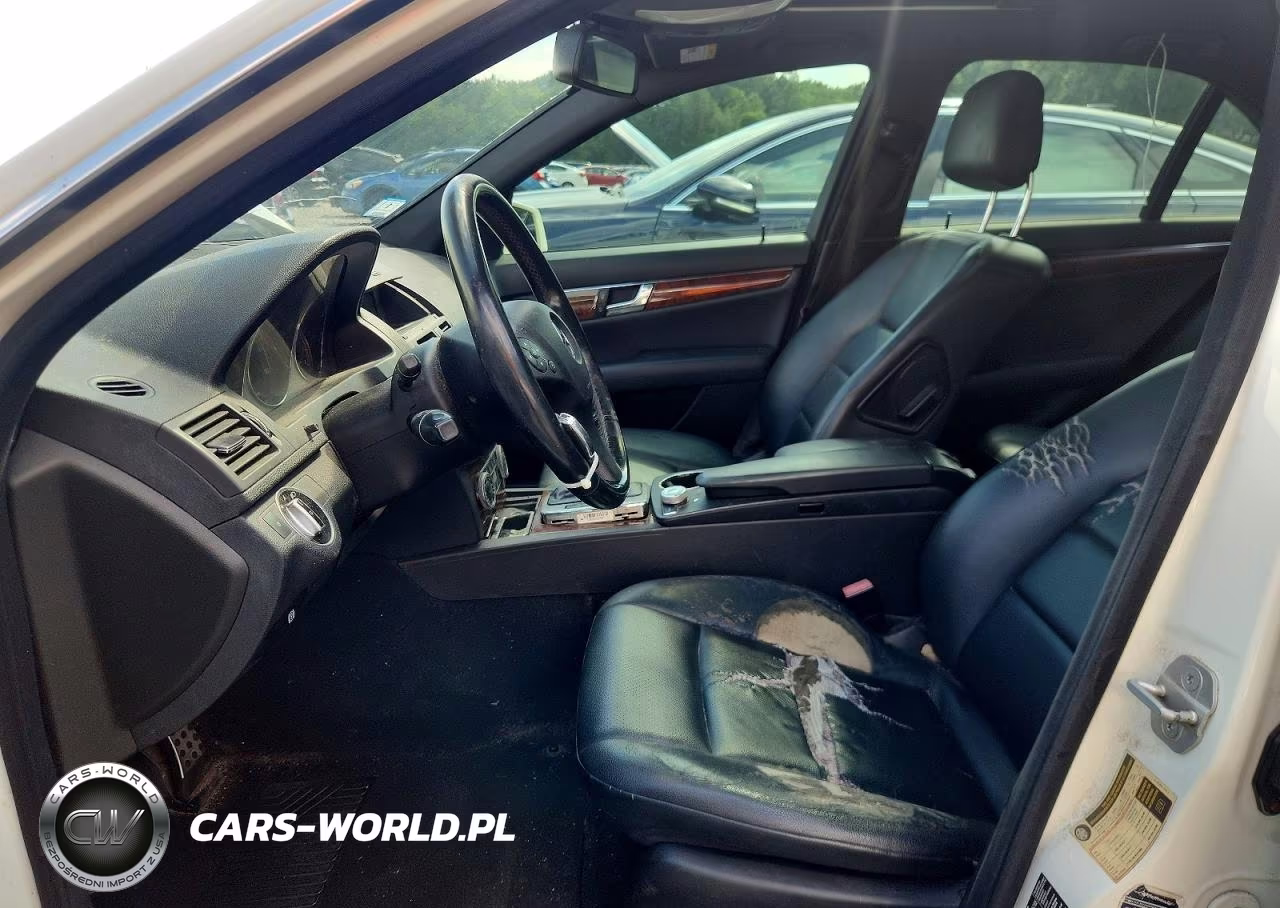 2011 Mercedes-Benz C 300 4Matic VIN:WDDGF8BB9BR148467 - 7