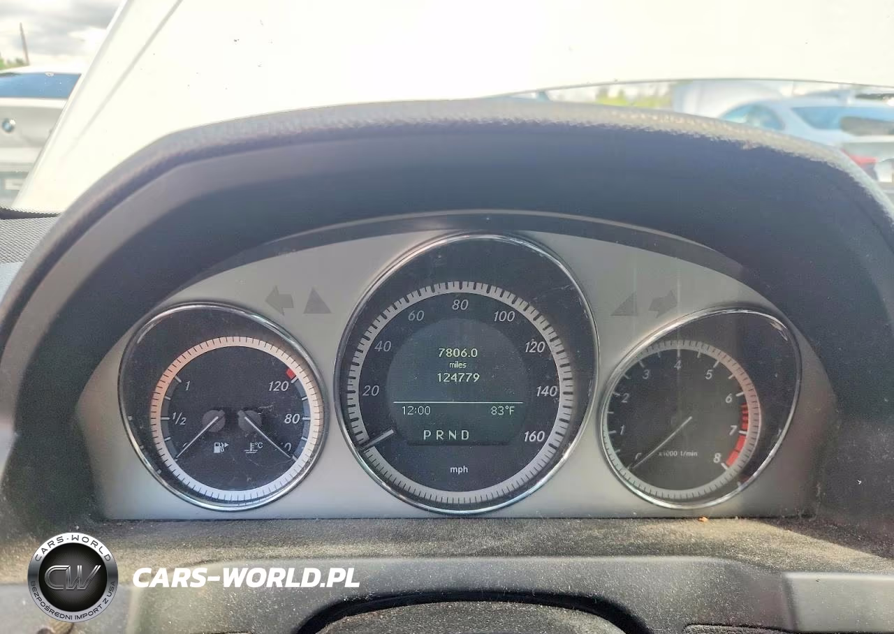 2011 Mercedes-Benz C 300 4Matic VIN:WDDGF8BB9BR148467 - 9