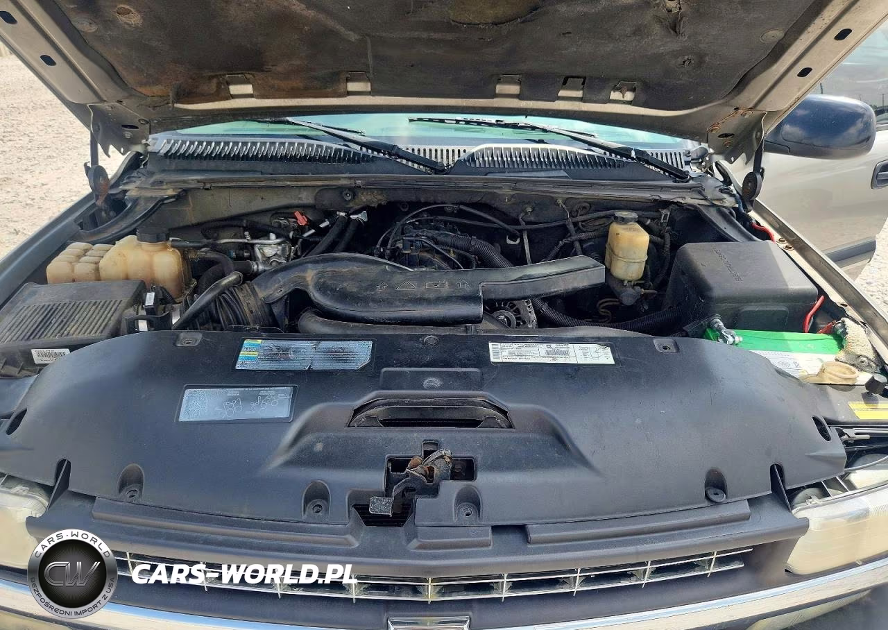2001 Chevrolet Tahoe K1500 VIN:1GNEK13T41J296834 - 12
