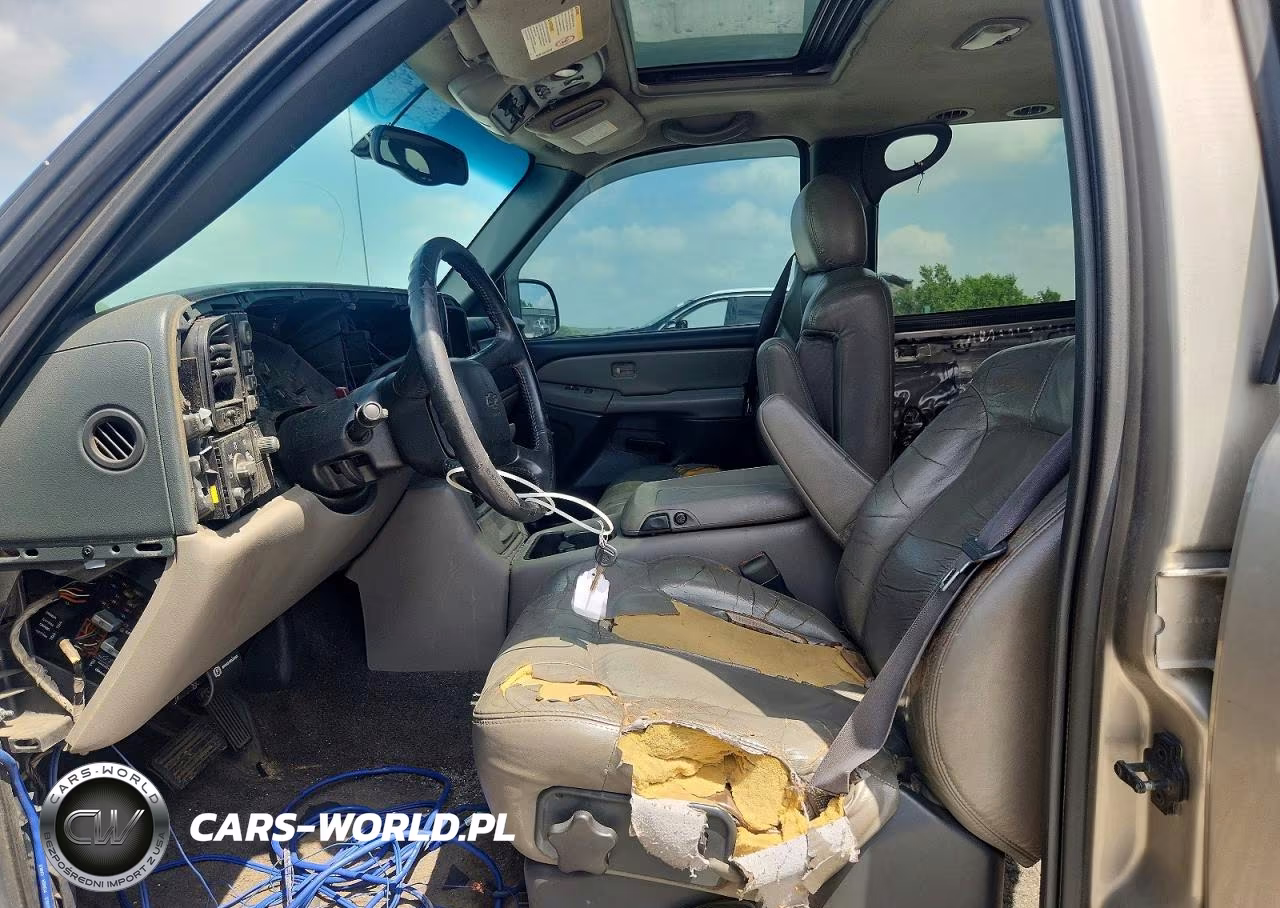 2001 Chevrolet Tahoe K1500 VIN:1GNEK13T41J296834 - 7