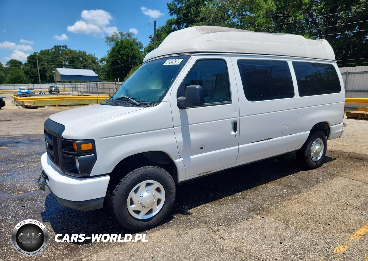 2010 Ford Econoline E250 Van