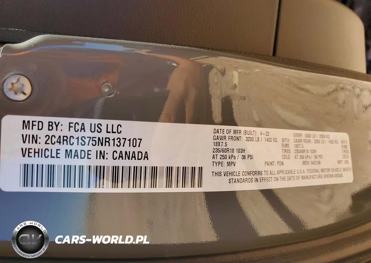 2022 Chrysler Pacifica Hybrid Limited VIN:2C4RC1S75NR137107 - 13