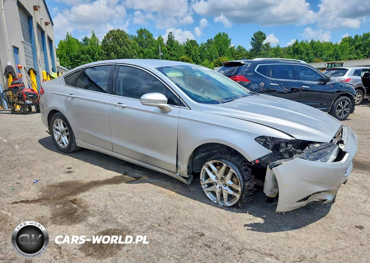 2013 Ford Fusion Se VIN:3FA6P0HR9DR110162 - 4