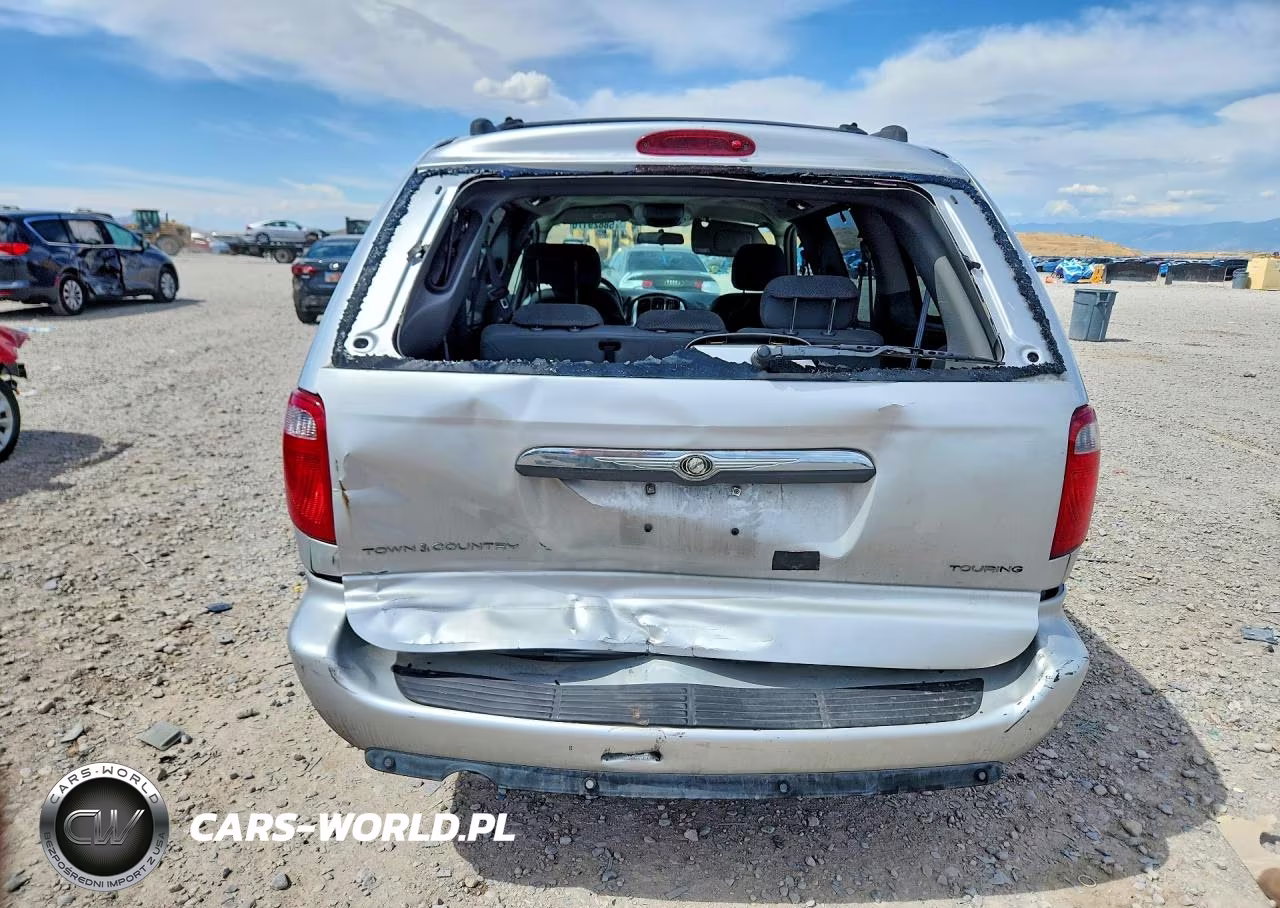 2005 Chrysler Town & Country Touring VIN:2C4GP54L95R180569 - 6