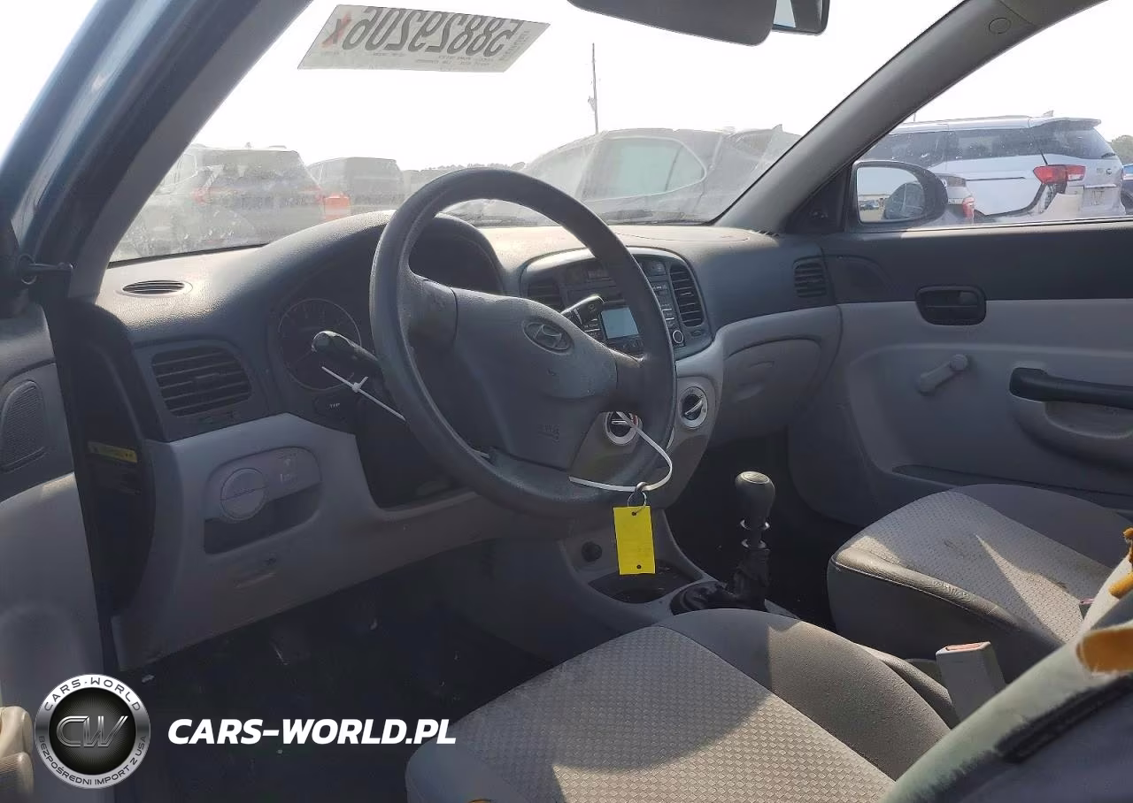 2009 Hyundai Accent Gs VIN:KMHCM36C19U128611 - 8