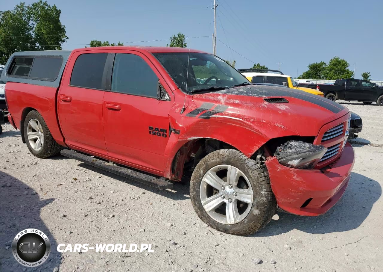 2016 Ram 1500 Sport VIN:1C6RR7MTXGS290487 - 4