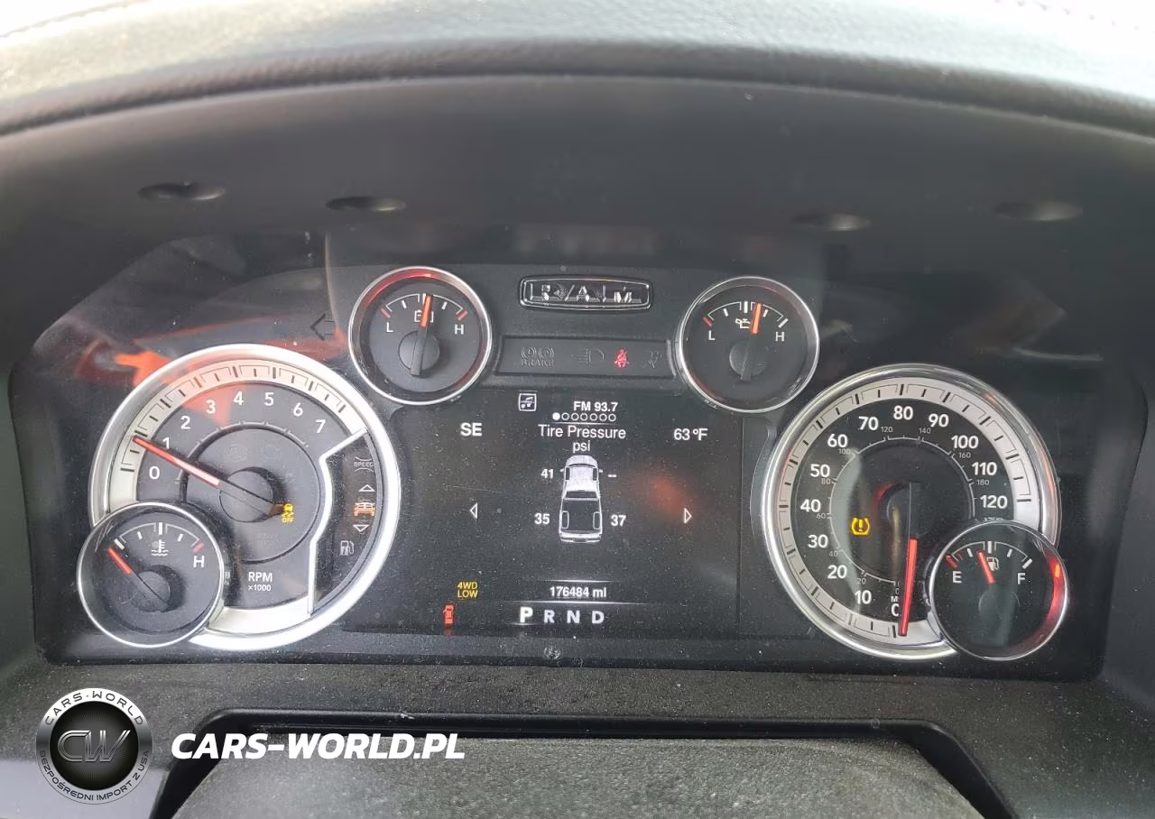 2016 Ram 1500 Sport VIN:1C6RR7MTXGS290487 - 9