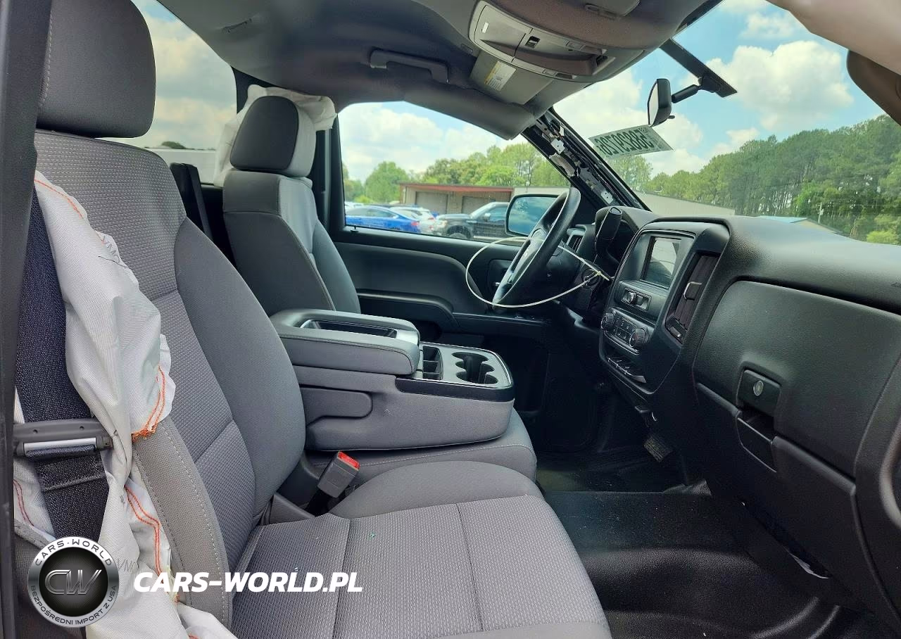 2018 Chevrolet Silverado C1500 VIN:1GCNCNEHXJZ377652 - 10