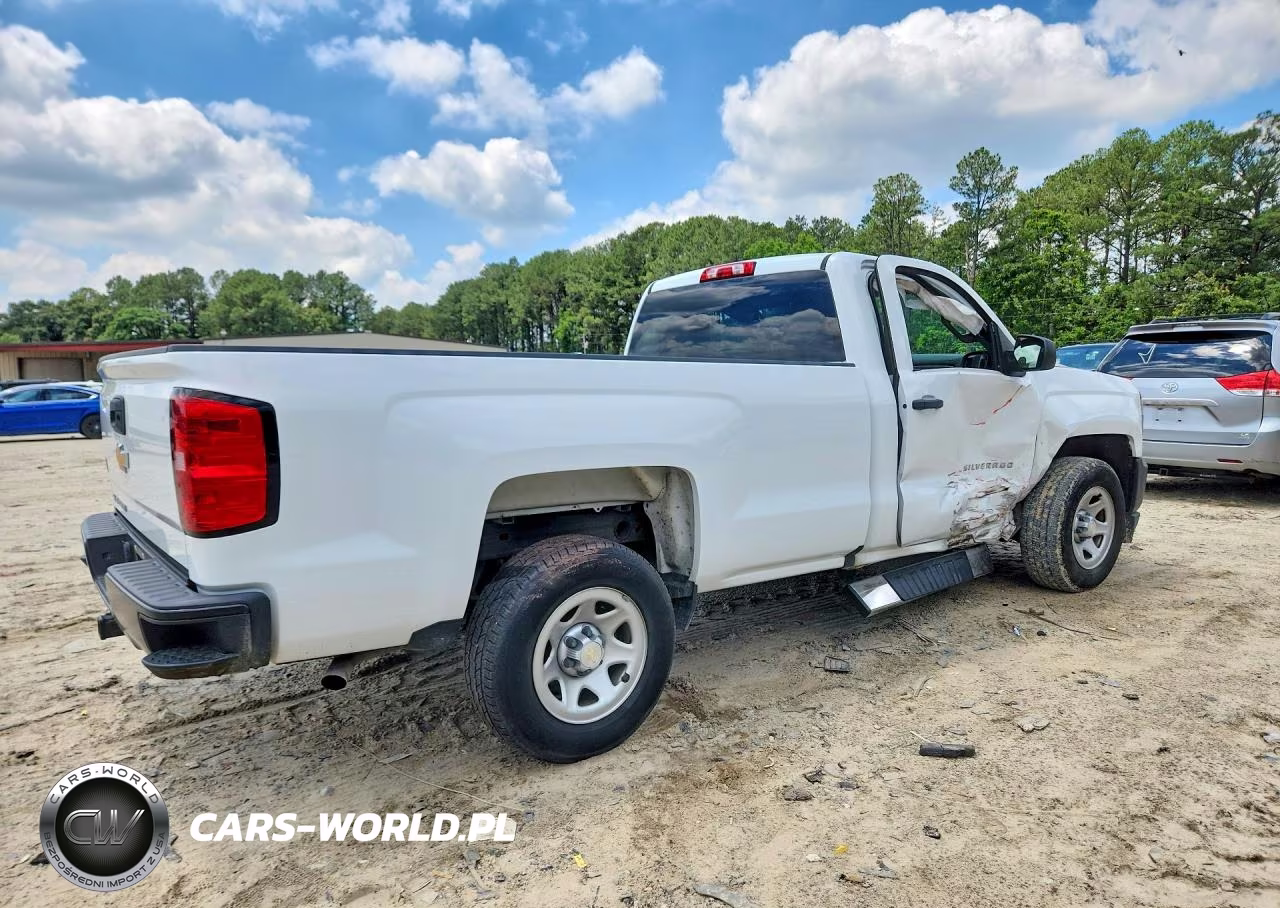 2018 Chevrolet Silverado C1500 VIN:1GCNCNEHXJZ377652 - 3
