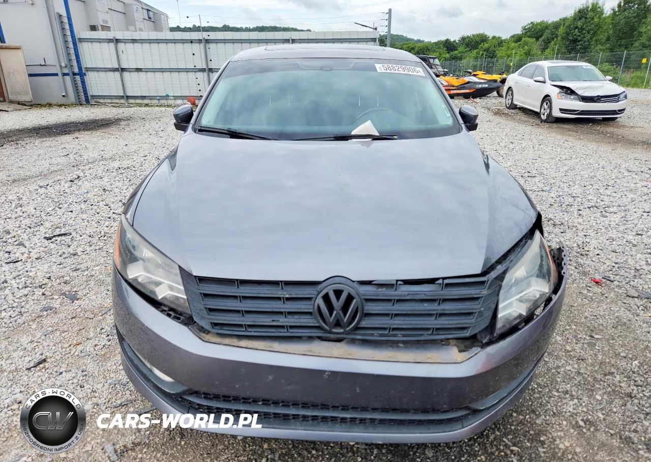 2015 Volkswagen Passat Sel VIN:1VWCV7A37FC036224 - 5