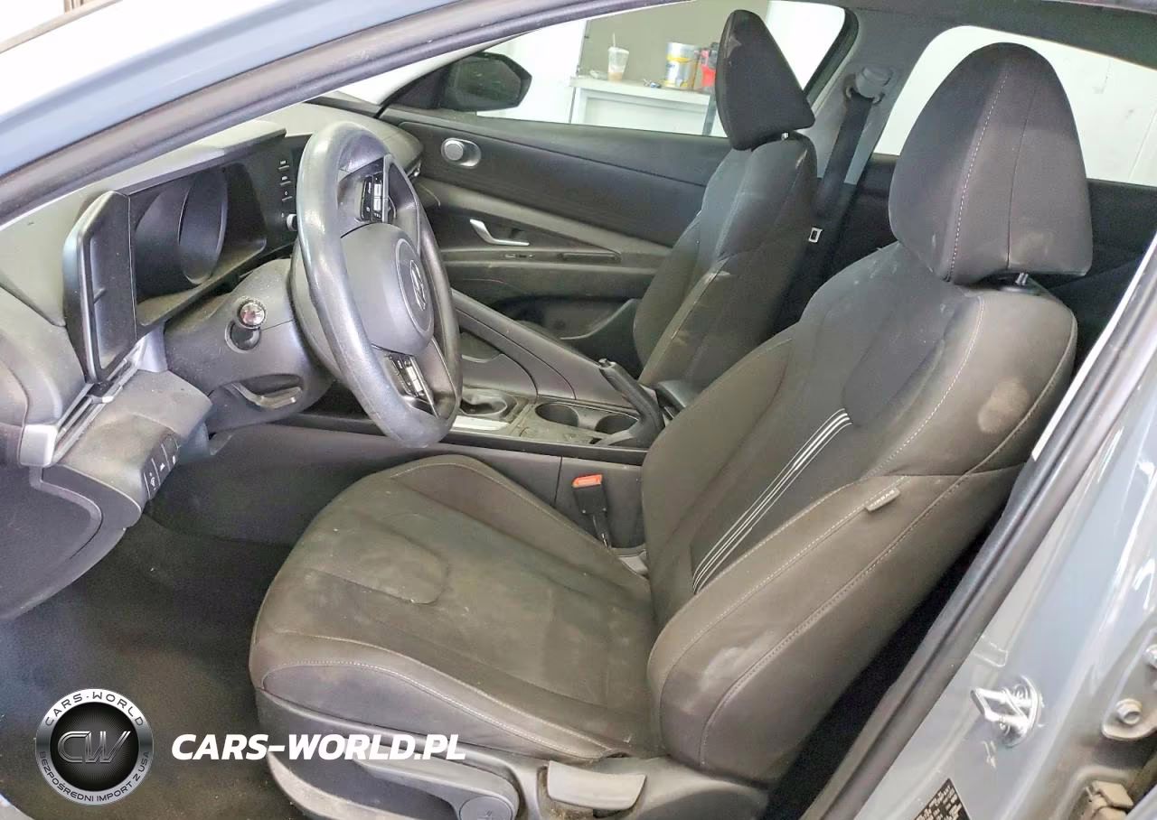 2022 Hyundai Elantra Sel VIN:KMHLM4AG4NU330045 - 7