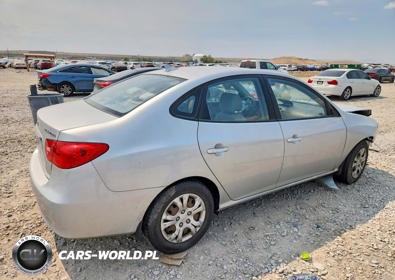 2010 Hyundai Elantra Gls VIN:KMHDU4AD1AU990130 - 3