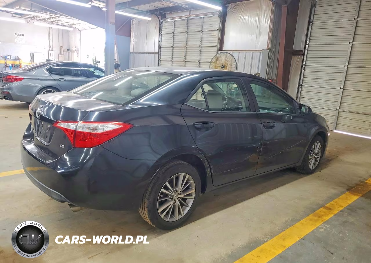 2014 Toyota Corolla Le Plus VIN:5YFBURHE0EP018366 - 3