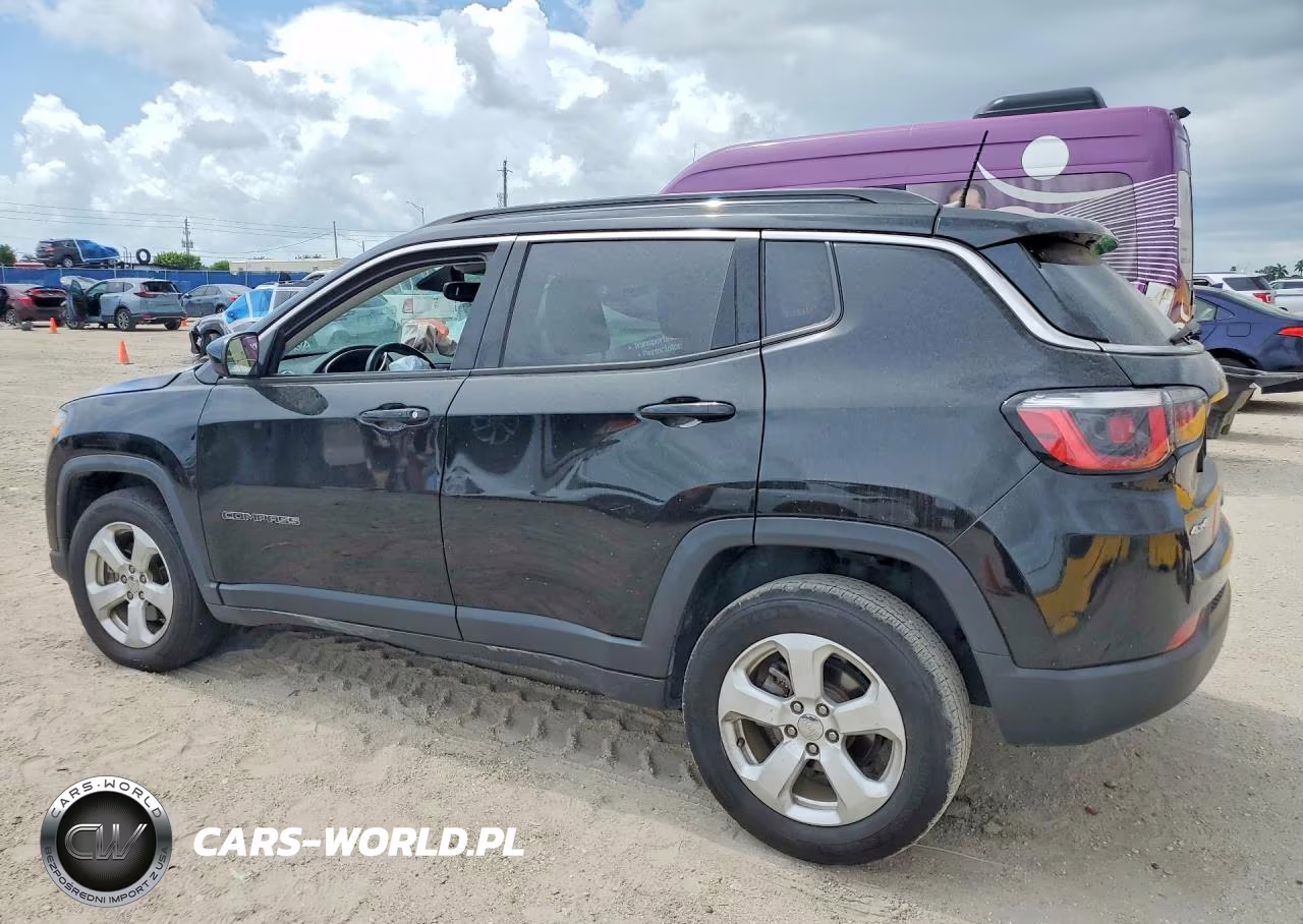 2019 Jeep Compass Latitude VIN:3C4NJDBB0KT834235 - 2