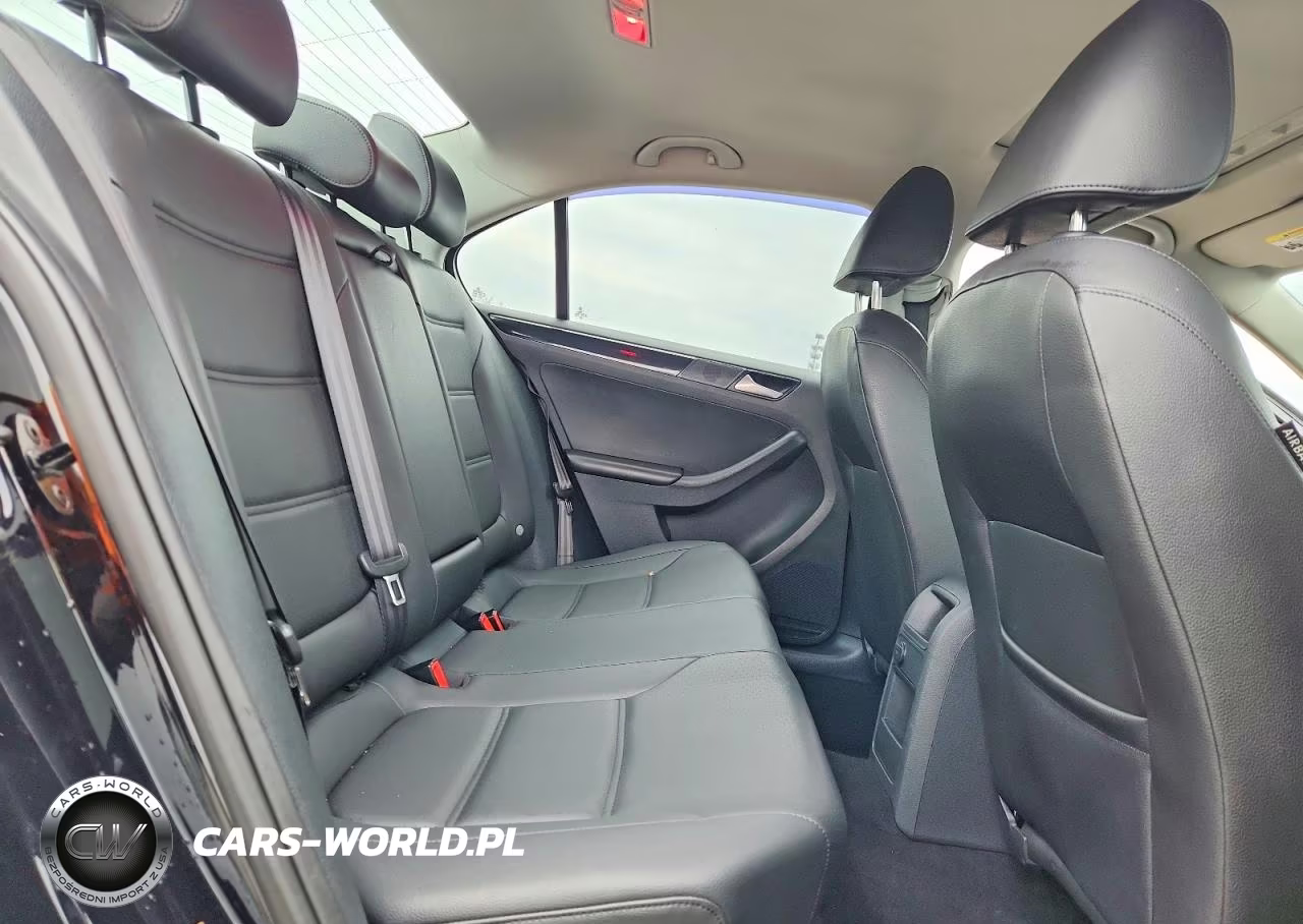 2016 Volkswagen Jetta Sel VIN:3VWL17AJXGM323583 - 10