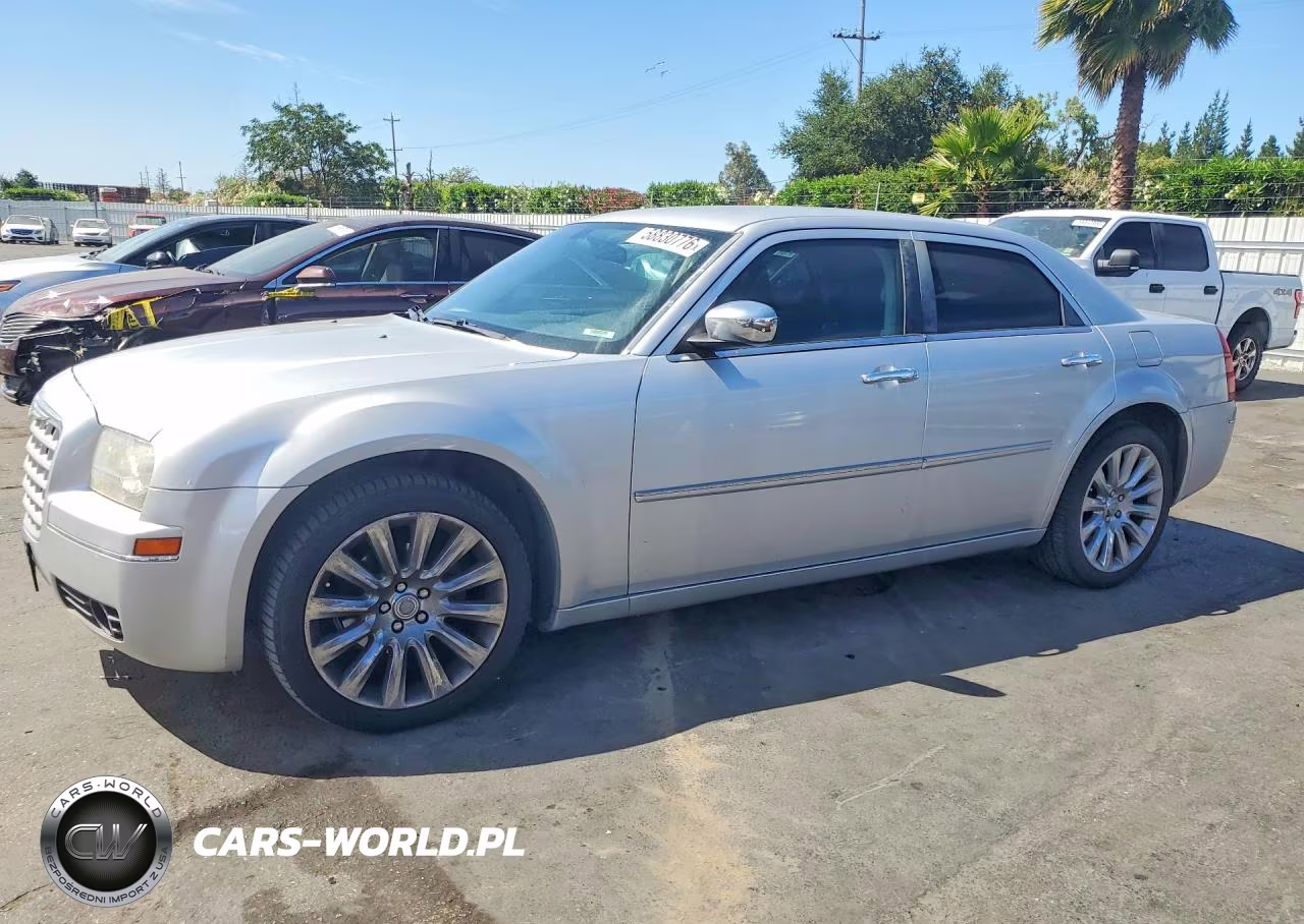 2010 Chrysler 300 Touring