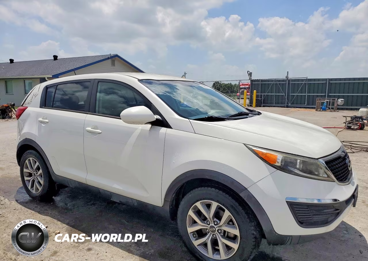 2016 Kia Sportage Lx VIN:KNDPB3AC8G7880675 - 4