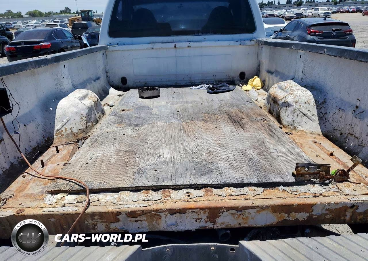 2008 Ford F250 Super Duty VIN:1FTNF20528ED80386 - 10