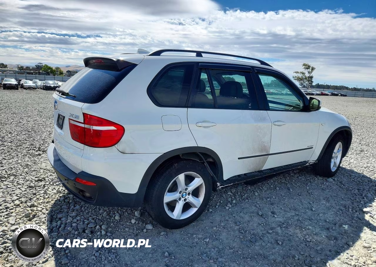 2010 BMW X5 xDrive30I VIN:5UXFE4C50AL381941 - 3