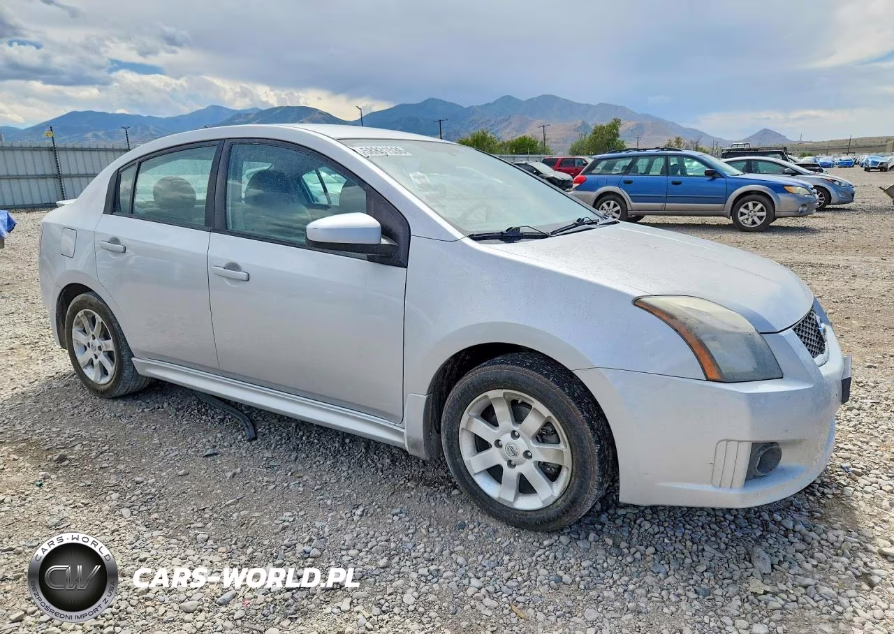 2012 Nissan Sentra 2.0 VIN:3N1AB6AP0CL784025 - 4