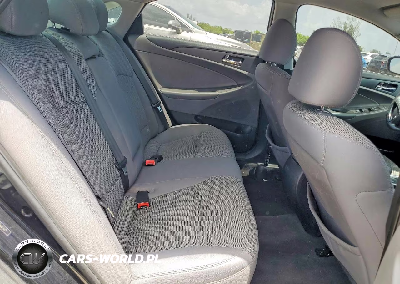 2012 Hyundai Sonata Gls VIN:5NPEB4AC7CH353617 - 10