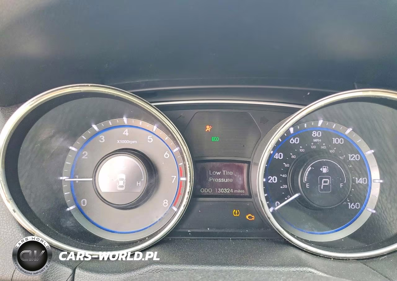 2012 Hyundai Sonata Gls VIN:5NPEB4AC7CH353617 - 9