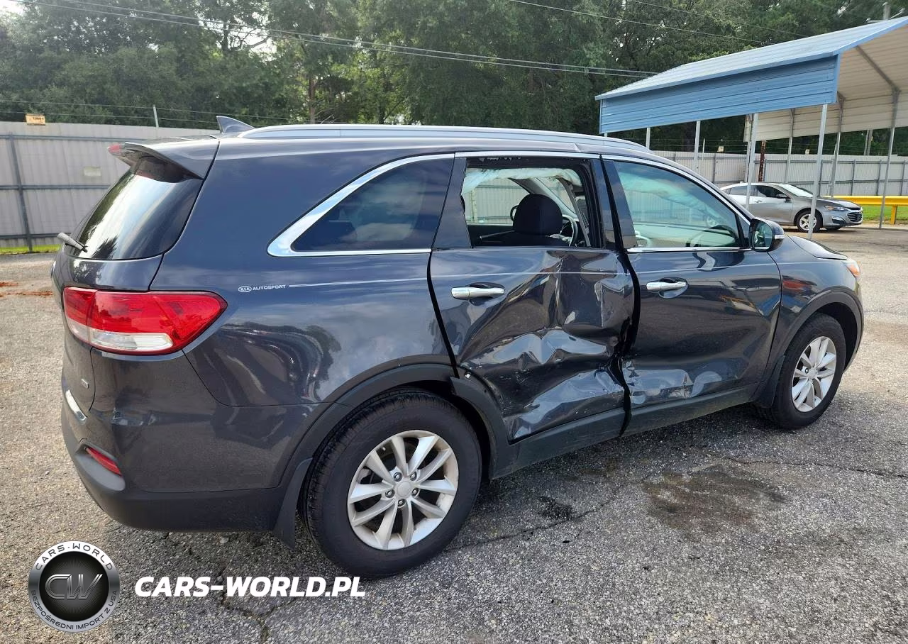 2018 Kia Sorento Lx VIN:5XYPG4A32JG412622 - 3