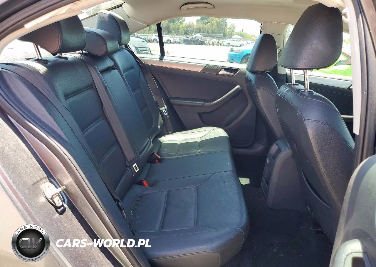 2017 Volkswagen Jetta Se VIN:3VWDB7AJ4HM206603 - 10