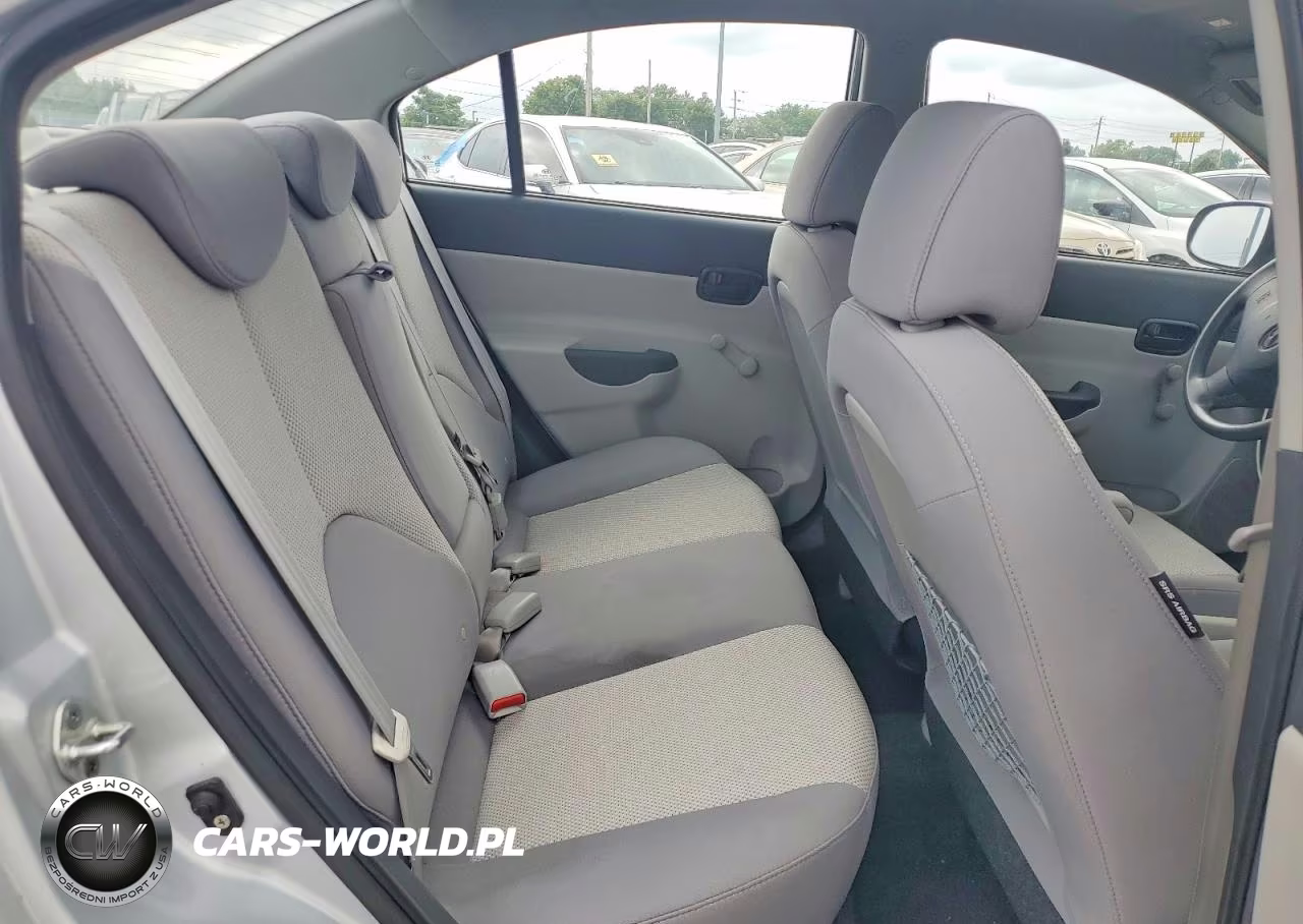 2010 Hyundai Accent Gls VIN:KMHCN4AC6AU428708 - 10