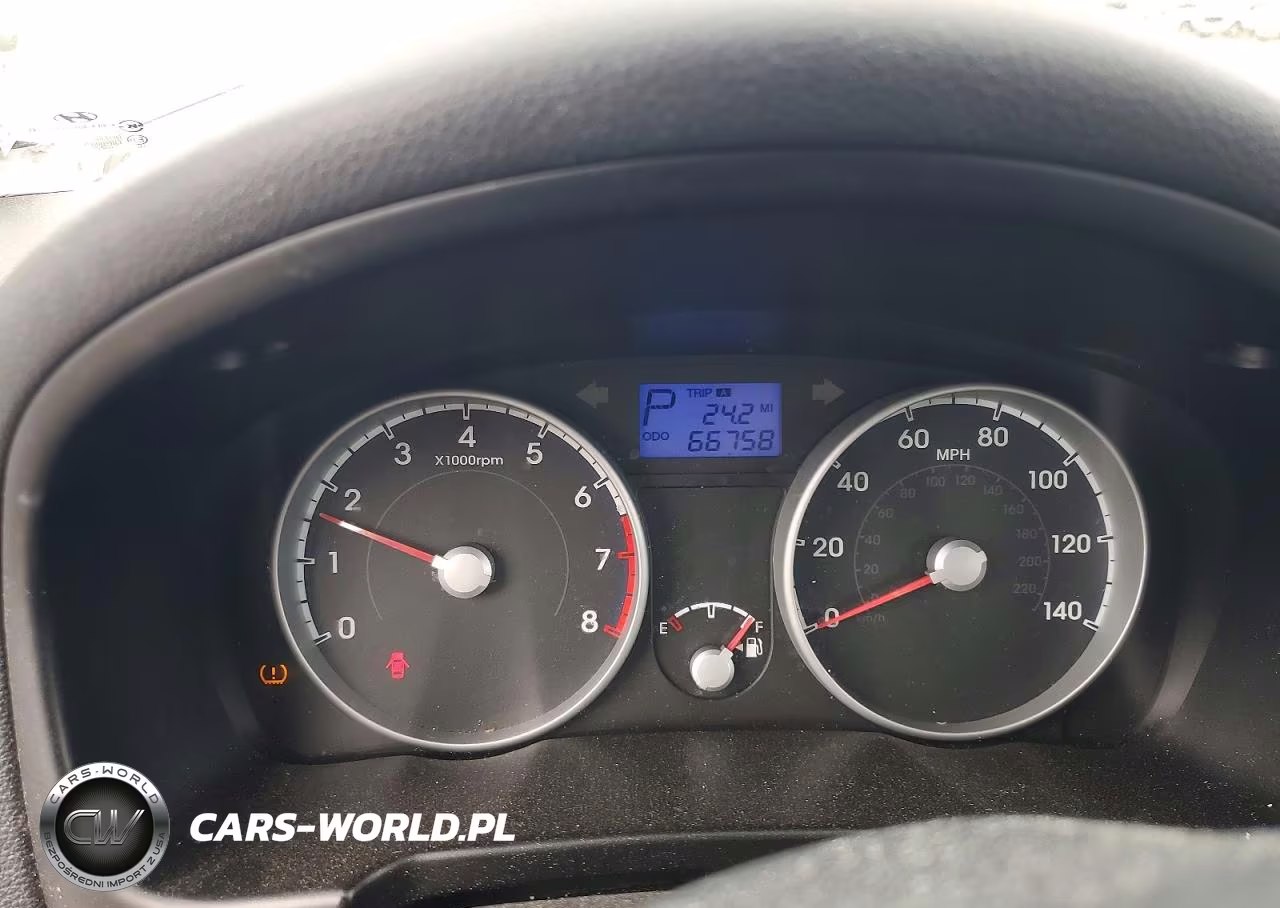 2010 Hyundai Accent Gls VIN:KMHCN4AC6AU428708 - 9