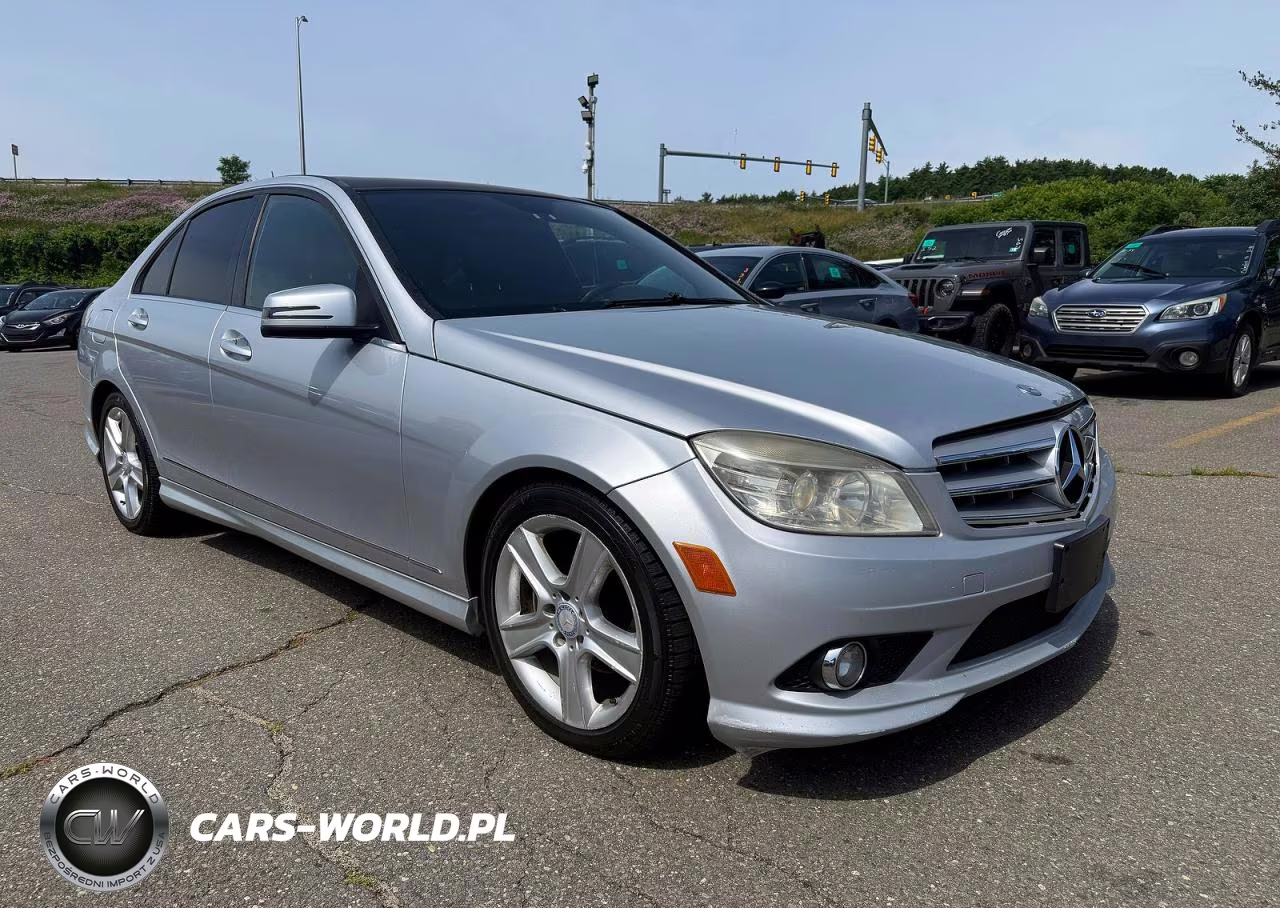 2010 Mercedes-Benz C 300 4Matic