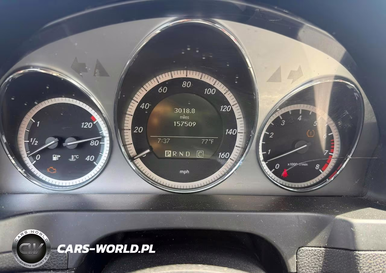 2010 Mercedes-Benz C 300 4Matic VIN:WDDGF8BB9AR111417 - 8