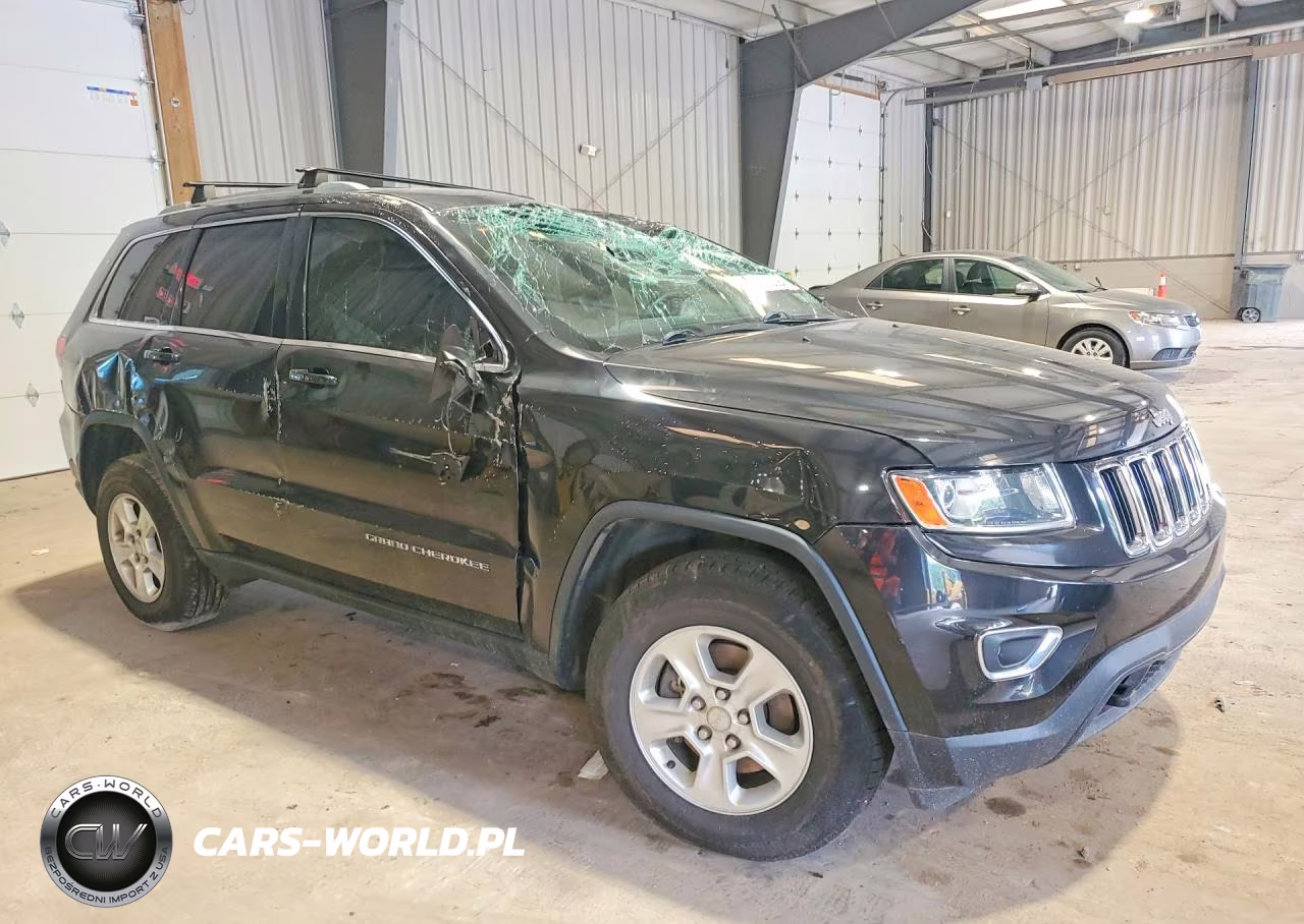 2014 Jeep Grand Cherokee Laredo VIN:1C4RJFAG4EC241567 - 4