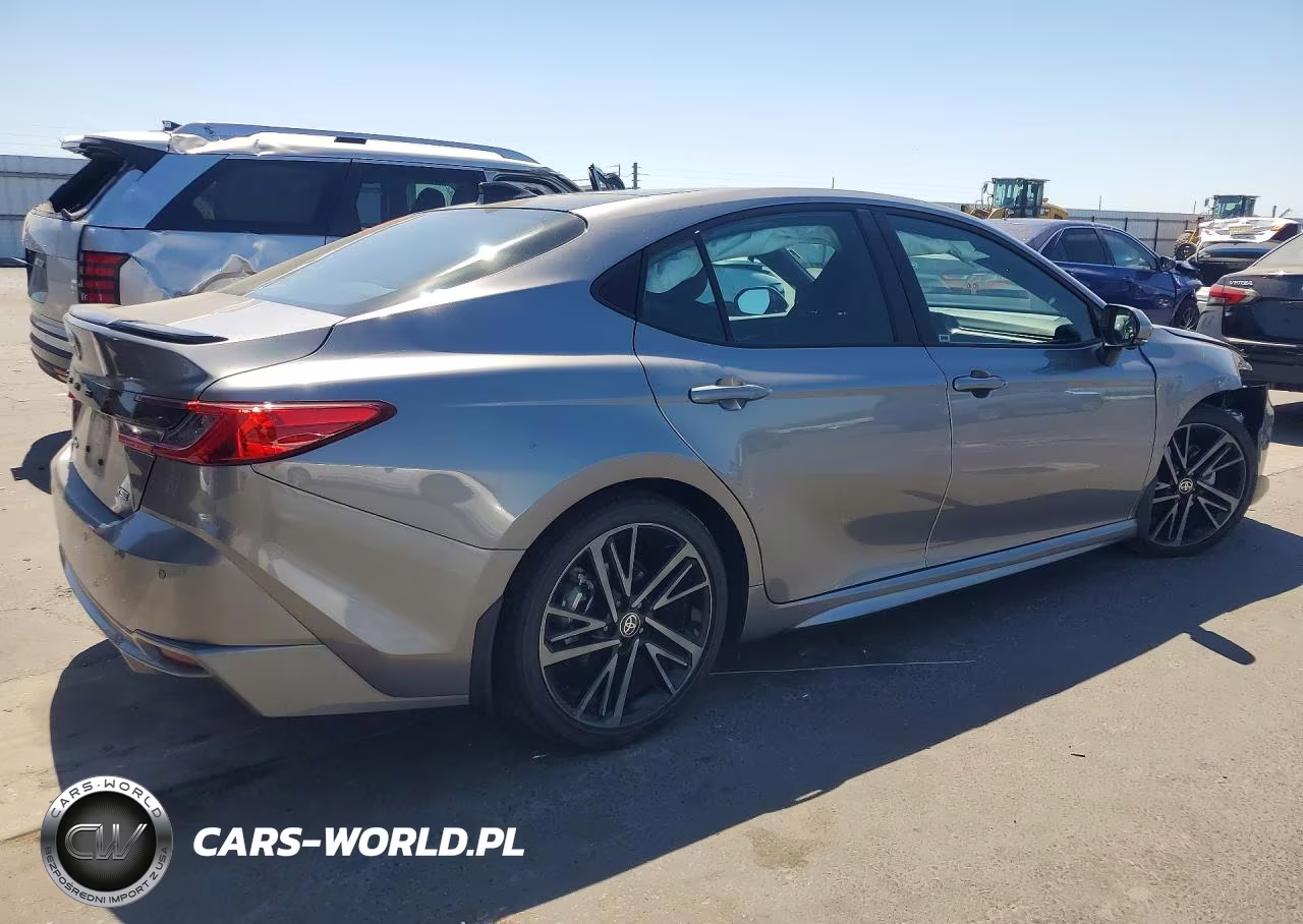 2025 Toyota Camry Xse VIN:4T1DAACK4SU616518 - 3