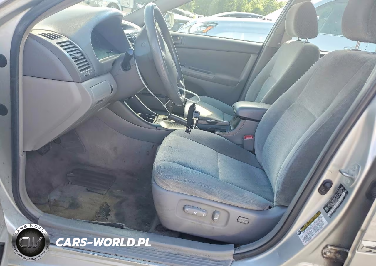 2004 Toyota Camry Le VIN:4T1BE32K24U356275 - 7