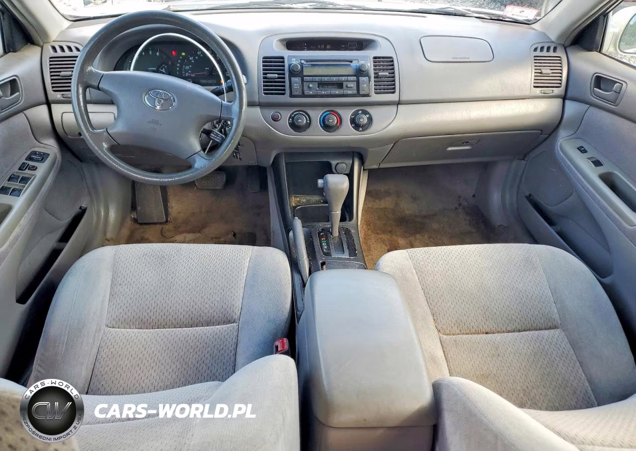 2004 Toyota Camry Le VIN:4T1BE32K24U356275 - 8