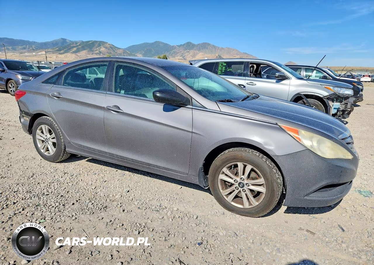 2011 Hyundai Sonata Gls VIN:5NPEB4AC1BH128043 - 4