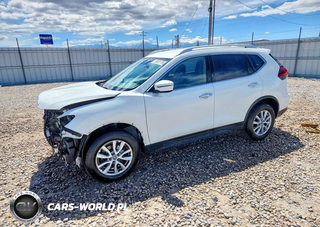 2020 Nissan Rogue Sv