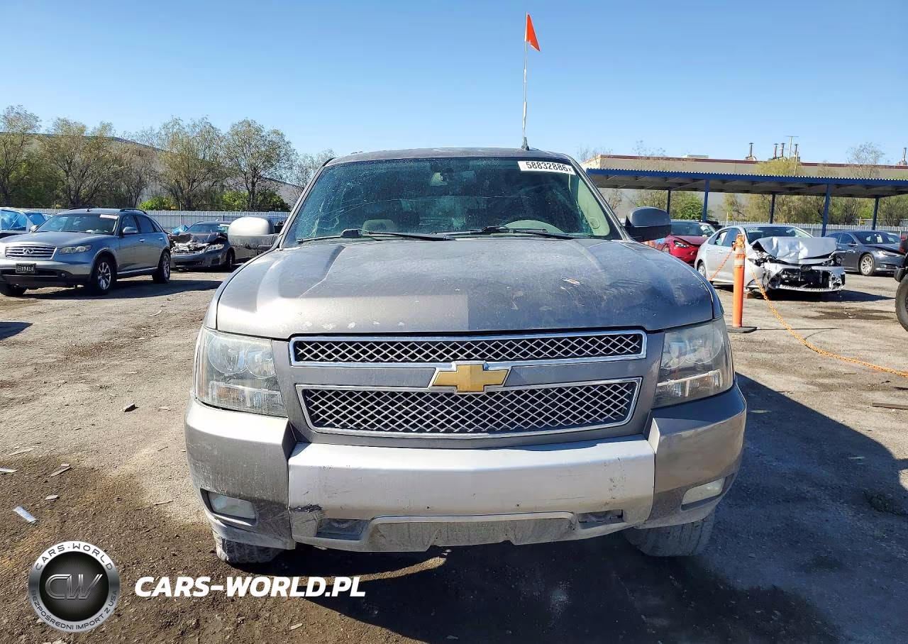 2012 Chevrolet Suburban K1500 Lt VIN:1GNSKJE76CR264250 - 5