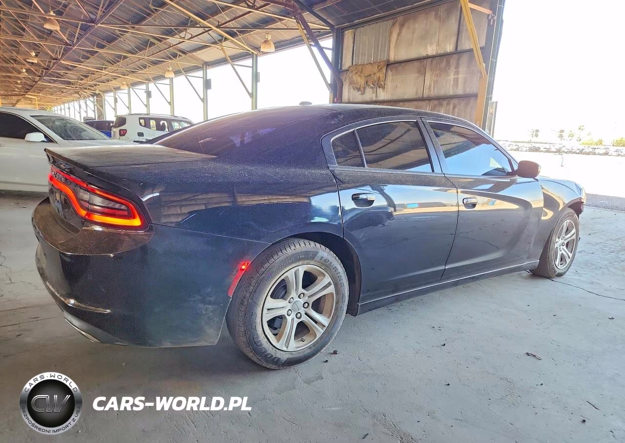 2019 Dodge Charger Sxt VIN:2C3CDXBG1KH719829 - 3