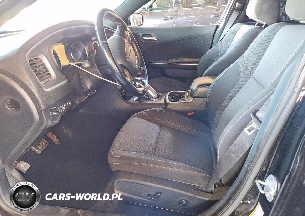 2019 Dodge Charger Sxt VIN:2C3CDXBG1KH719829 - 7