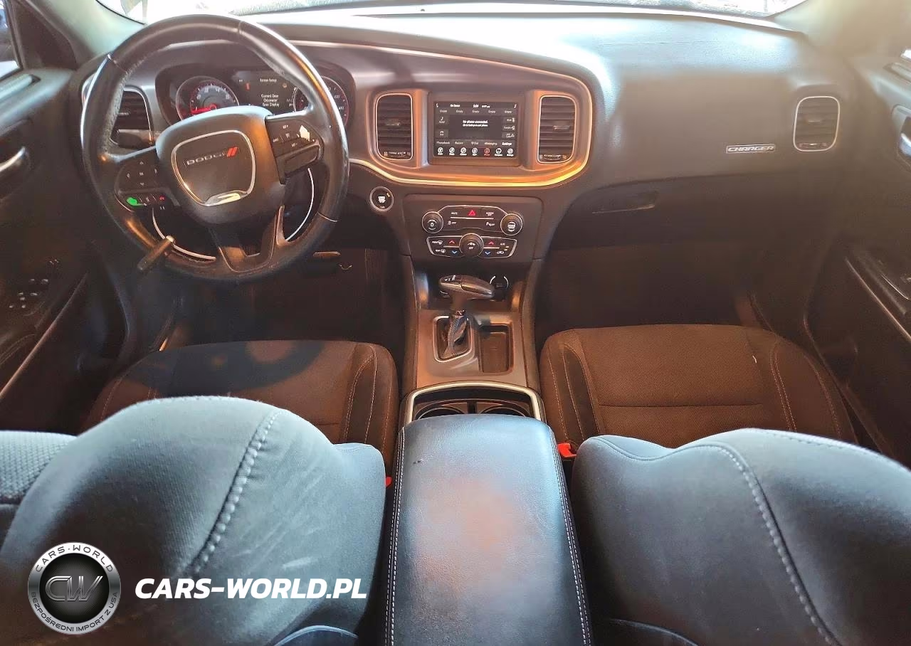 2019 Dodge Charger Sxt VIN:2C3CDXBG1KH719829 - 8