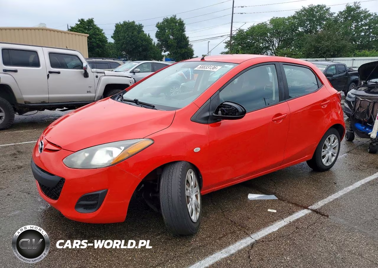 2013 Mazda Mazda2 – zdjęcie 1 z 12