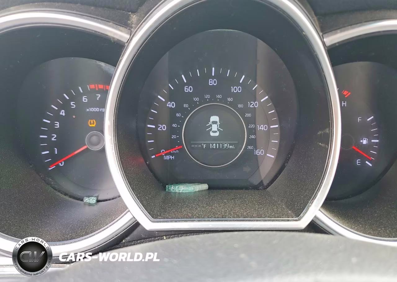 2015 Kia Optima Lx VIN:KNAGM4A76F5650417 - 9
